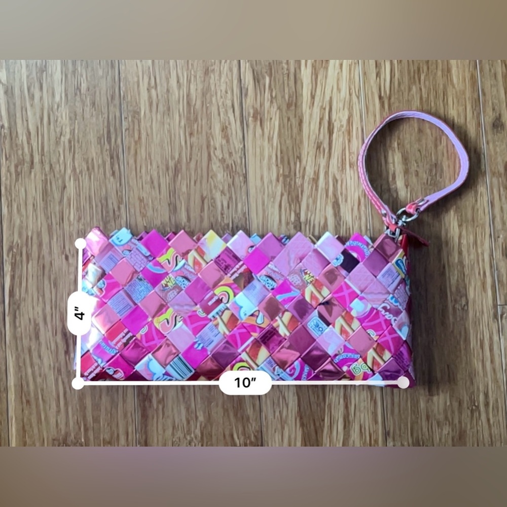 Nahui Ollin Pink Handmade Wrislet - Picture 10 of 10